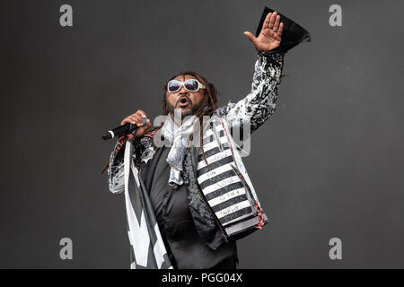 Benji Webbe Skindred führt der live auf der Bühne bei Leeds Festival, UK, 26. August 2018. Stockfoto