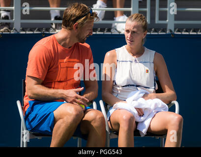 Petra Kvitova der tschechischen Republik Praktiken vor der US Open 2018 Grand Slam Tennis Turnier. New York, USA. 26. August 2018. 26 Aug, 2018. Quelle: AFP 7/ZUMA Draht/Alamy leben Nachrichten Stockfoto