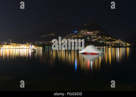 Nachtleben in Lugano, Ticinio, Schweiz Stockfoto