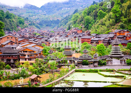 Dong Dorfes, antike Architektur, Bräuche, Kleid, am Besten erhaltene in China Zhaoxing Dorf, Provinz Guizhou, VR China, Volksrepublik China, China Stockfoto