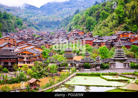 Dong Dorfes, antike Architektur, Bräuche, Kleid, am Besten erhaltene in China Zhaoxing Dorf, Provinz Guizhou, VR China, Volksrepublik China, China Stockfoto