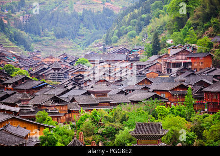 Dong Dorfes, antike Architektur, Bräuche, Kleid, am Besten erhaltene in China Zhaoxing Dorf, Provinz Guizhou, VR China, Volksrepublik China, China Stockfoto