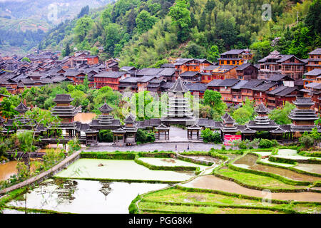 Dong Dorfes, antike Architektur, Bräuche, Kleid, am Besten erhaltene in China Zhaoxing Dorf, Provinz Guizhou, VR China, Volksrepublik China, China Stockfoto
