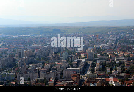 Panoramablick auf die Stadt Deva, Rumänien Stockfoto