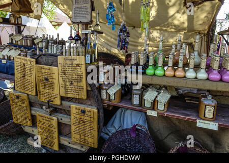 Furth im Wald, Höhlengladium, Mittelalterfest, Stand mit Zeitgütern, Bayern, Deutschland Stockfoto