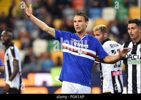 Udine, Italien, 26. August 2018. Albin Ekdal (sampdoria) Gesten während der Serie ein Fußballspiel zwischen Udinese und Sampdoria bei Dacia Arena. foto Simone Ferraro/Alamy leben Nachrichten Stockfoto