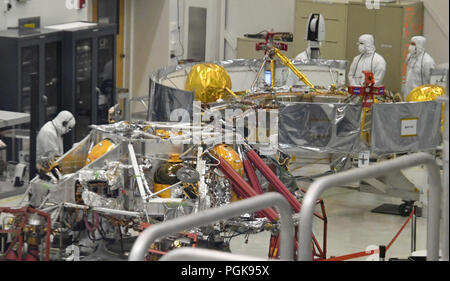 In Pasadena, Kalifornien. 27 Aug, 2018. Mars Rover Mission arbeiten Wissenschaftler und Ingenieure an verschiedenen Teilen des Mars Rover 2020 Agentur Jet Propulsion Laboratory Montag. Foto von Gene Blevins/LA DailyNews/SCNG/ZumaPress Credit: Gene Blevins/ZUMA Draht/Alamy leben Nachrichten Stockfoto