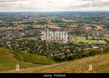 Blick hinunter auf die Stadt Blankenhain aus der Malvern Hills, Worcestershire, England, Großbritannien Stockfoto