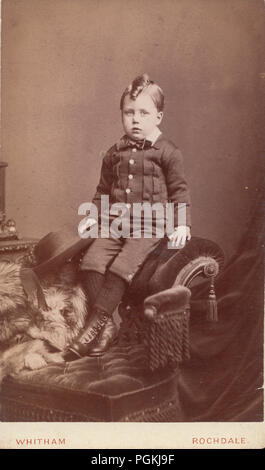 Rochdale, Lancashire CDV (Carte de Visite) eines viktorianischen Junge mit einer ungewöhnlichen Haarschnitt Stockfoto