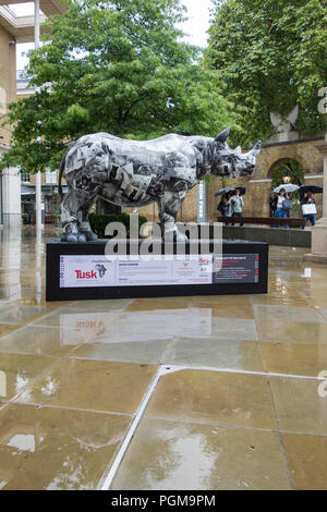 David's Schafgarbe Tusk Rhino auf Herzog von York Square, King's Road, Chelsea, London, SW3, UK Stockfoto