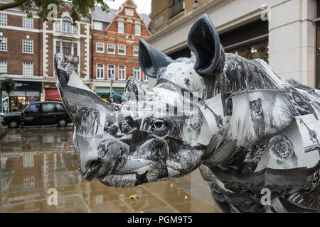 David's Schafgarbe Tusk Rhino auf Herzog von York Square, King's Road, Chelsea, London, SW3, UK Stockfoto