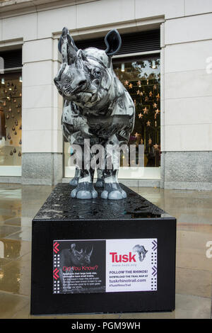 David's Schafgarbe Tusk Rhino auf Herzog von York Square, King's Road, Chelsea, London, SW3, UK Stockfoto