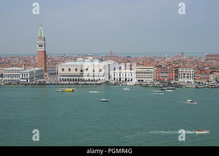 Piazza San Marco aus San Giorgio Maggiorre, Venedig Stockfoto