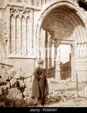 Dom St. Martin, Ypern, Belgien 1920 Stockfoto