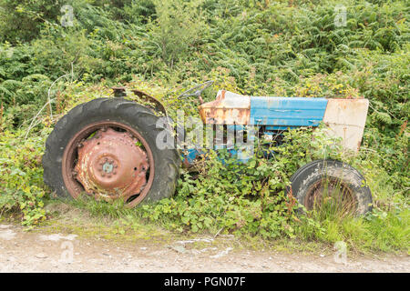 Maschinen Traktor auf der Insel - verlassene Insel Gigha, Schottland, Großbritannien Stockfoto