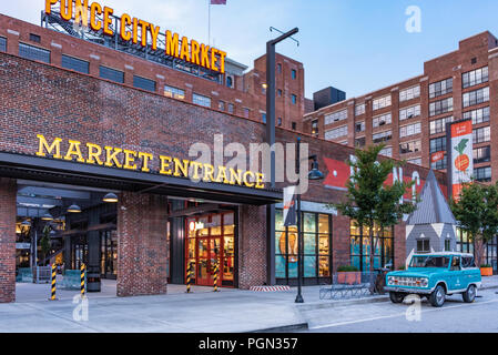 Beliebte Ponce Stadt Markt entlang der Bordkante Atlanta in Atlanta, Georgia. (USA) Stockfoto