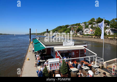 Restaurant FISCHCLUB auf Pier Blankenese, Hamburg, Deutschland, Europa Stockfoto
