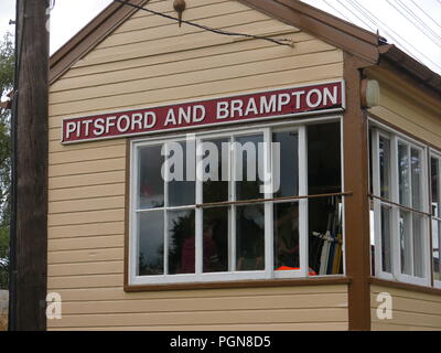 Ein Foto des Signals an der Pitsford und Brampton Station auf das Northampton & Lamport Museumsbahn Stockfoto