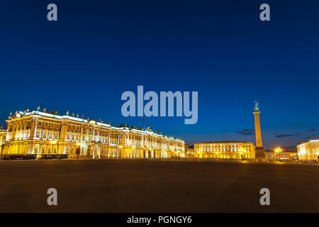 Sankt Petersburg Night City Skyline am Schlossplatz, Sankt Petersburg Russland Stockfoto