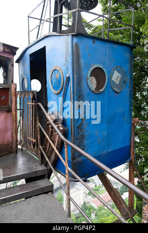 Alte Soviet-Era Seilbahn, Seilbahnen in Chiatura Georgien Stockfoto