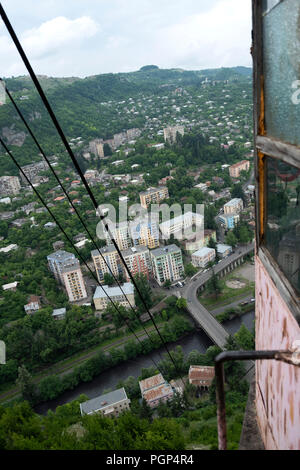 Alte Soviet-Era Seilbahn, Seilbahnen in Chiatura Georgien Stockfoto