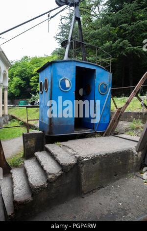 Alte Soviet-Era Seilbahn, Seilbahnen in Chiatura Georgien Stockfoto