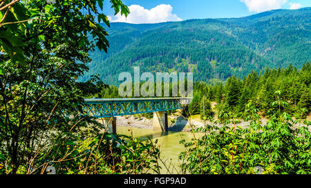 Die Kogge Harrington Brücke zwischen den Städten von Boston Bar und North Bend in den Fraser Canyon in British Columbia, Kanada Stockfoto