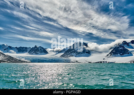 Landschaft von Magdalenefjorden oder Spitzbergen, Svalbard, Europa Stockfoto