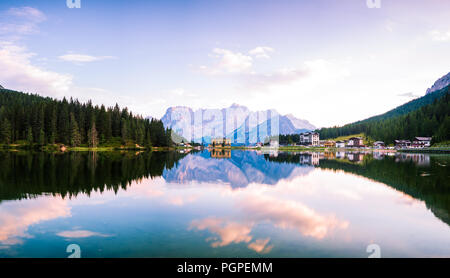 Die misurina See in den Dolomiten in Italien Stockfoto