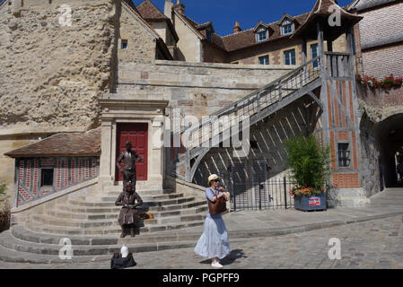 Straßenmusik in Honfleur, Normandie Frankreich Stockfoto