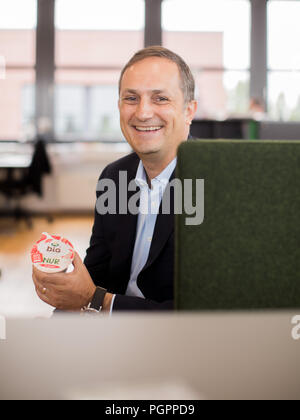 Düsseldorf, Deutschland. 27 Aug, 2018. Markus Mühleisen, Leiter der Arla Foods Deutschland aus Dänemark. Credit: Rolf Vennenbernd/dpa/Alamy leben Nachrichten Stockfoto