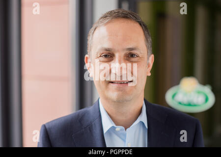 Düsseldorf, Deutschland. 27 Aug, 2018. Markus Mühleisen, Leiter der Arla Foods Deutschland aus Dänemark. Credit: Rolf Vennenbernd/dpa/Alamy leben Nachrichten Stockfoto