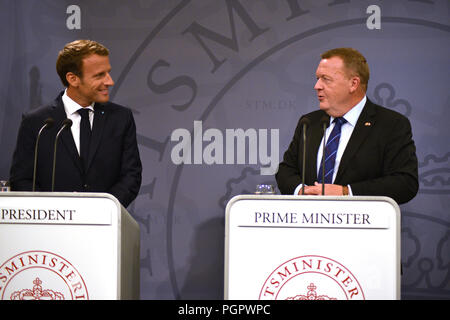 Kopenhagen, Dänemark. 28. Aug 2018. Präsident Frankreichs, Emmanuel Längestrich in Kopenhagen, Dänemark, Pressekonferenz mit dem dänischen Ministerpräsidenten Lars Lokke Rasmussen. Credit: davut Colak/Alamy leben Nachrichten Stockfoto