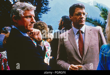 Brüder Friedrich Christian Mick Sterben (links) und Gert Rudolf Muck Flick, Ca. 1984. Brüder Friedrich Christian Mick (links) und Gert Rudolf Muck Flick, Ca. 1984. Stockfoto