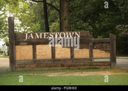 Jamestown, VA, USA. Eintritt zum historischen Jamestown, der ersten dauerhaften englischen Siedlung in Amerika. Stockfoto