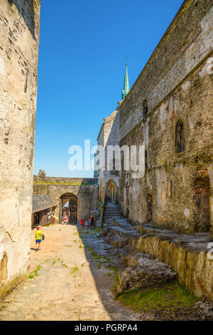 Bezděz, Tschechische Republik - 5.07.2018: Burg Bezděz in Nordböhmen, Tschechische Republik Stockfoto