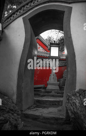 Beihai Park ist einen Kaiserlichen Garten im Nordwesten der Verbotenen Stadt in Peking. der Schwarz-Weiß-Fotografie. Stockfoto