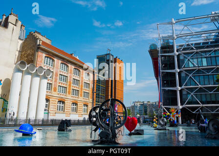 Platz Igor Strawinsky, neben dem Centre Pompidou, Beauborg, 4. Bezirk, Paris, Frankreich Stockfoto