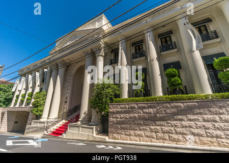 Fassade der Aoyama Aoyama Geihinkan oder Gästehaus. Hochzeit Kapelle im Stadtteil Minami-Aoyama Stockfoto