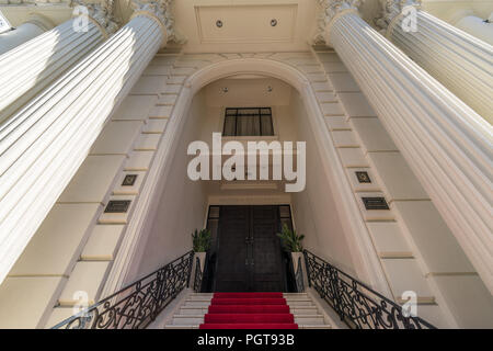 Fassade der Aoyama Aoyama Geihinkan oder Gästehaus. Hochzeit Kapelle im Stadtteil Minami-Aoyama Stockfoto