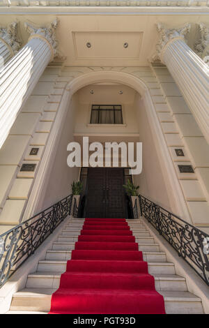 Fassade der Aoyama Aoyama Geihinkan oder Gästehaus. Hochzeit Kapelle im Stadtteil Minami-Aoyama Stockfoto