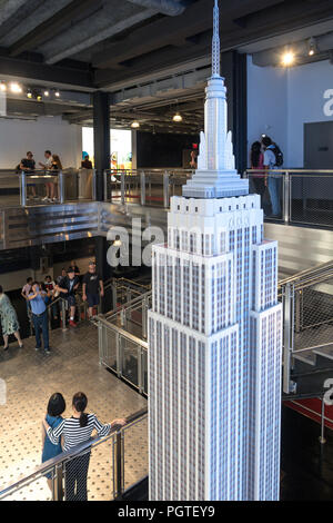 Neu Rezeption Lobby und der Eingang, Empire State Building, NEW YORK CITY, USA geöffnet Stockfoto