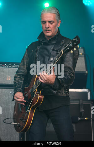 Standon Calling - Tag 2 - Performances mit: Black Rebel Motorcycle Club Wo: London, Großbritannien Wann: 28 Aug 2018 Quelle: WENN.com Stockfoto