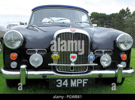 Alvis TD 21, gebaut 1959, Classic Motor Auto, Automobil, AA, RAC-Abzeichen Abzeichen, vintage Stockfoto