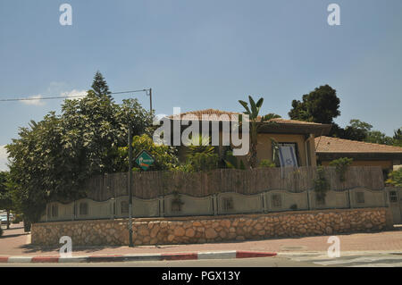 Ein eigenständiges Haus in Omer, in der Nähe von Beer Sheva, Negev, Israel Stockfoto