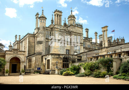 Burghley House ist ein Grand sechzehnten Jahrhundert Country House, Stamford, Lincolnshire, England Home zu William Cecil, dem Ersten Lord Burghley Stockfoto