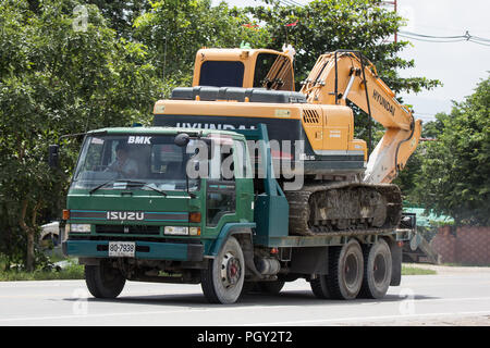 Chiangmai, Thailand - 2. August 2018: Private Hyundai Tieflöffel am Fahrzeug. Auf der straße Nr. 1001, 8 km von Chiang Mai City. Stockfoto