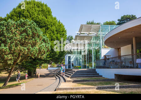 Leamington Spa Royal Leamington Spa Town The Glasshouse und das Veranstaltungszentrum in jephson Gärten Leamington Spa Warwickshire, England Großbritannien gb Europa Stockfoto