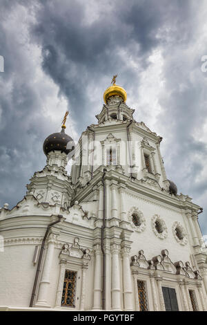 St. Trinitatis Kirche (1703), Troitse Lykovo, Moskau, Russland Stockfoto