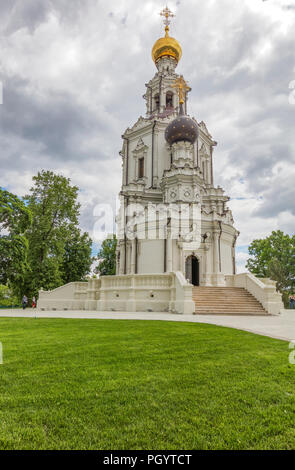 St. Trinitatis Kirche (1703), Troitse Lykovo, Moskau, Russland Stockfoto